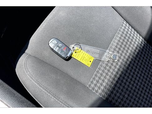 Used 2023 Dodge Charger R/T w/ Performance Handling Group RWD image 14