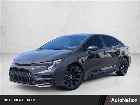 Used 2023 Toyota Corolla SE w/ Carpet Mat Package (TMS) FWD image 1