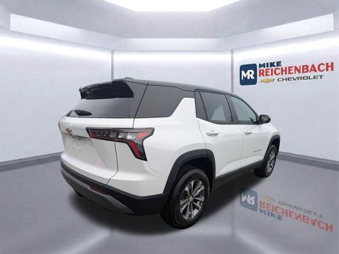 New 2026 Chevrolet Equinox LT w/ Convenience Package II image 4