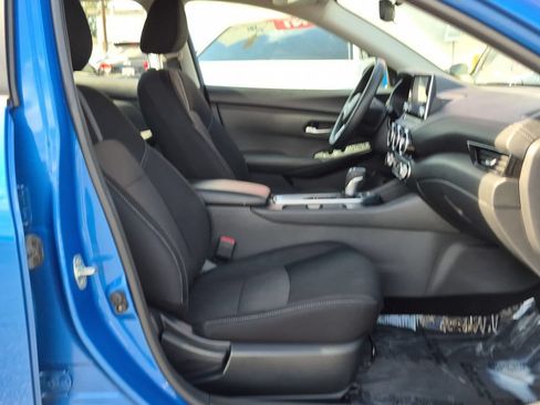 Used 2024 Nissan Sentra SV FWD image 30