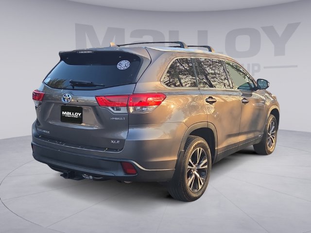 Used 2019 Toyota Highlander XLE AWD/4WD image 5