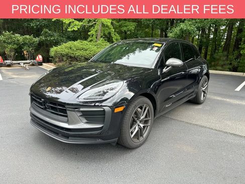Used 2023 Porsche Macan Turbo AWD/4WD image 17
