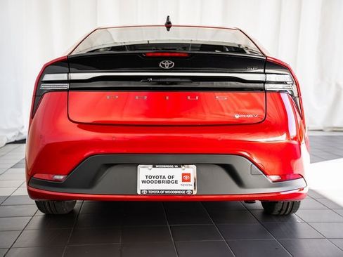 New 2026 Toyota Prius Plug-In Hybrid image 5