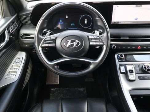 Used 2024 Hyundai Palisade Calligraphy image 8