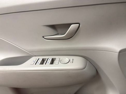 Used 2024 Hyundai Kona SEL FWD image 26