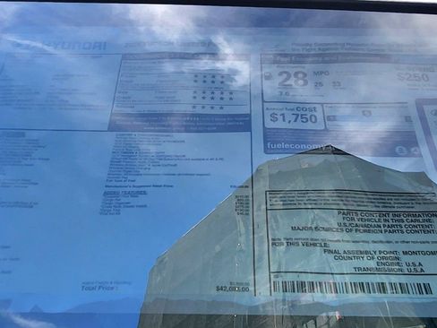 New 2026 Hyundai Tucson Limited image 32