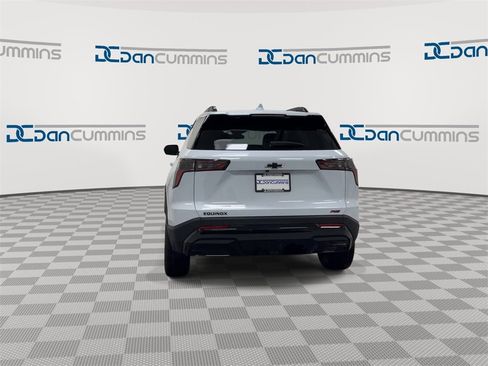 New 2026 Chevrolet Equinox RS image 7