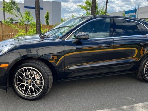 Used 2016 Porsche Macan S AWD/4WD image 5