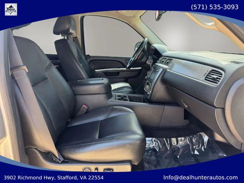 Used 2014 Chevrolet Silverado 2500 LTZ w/ LTZ Plus Package AWD/4WD image 19