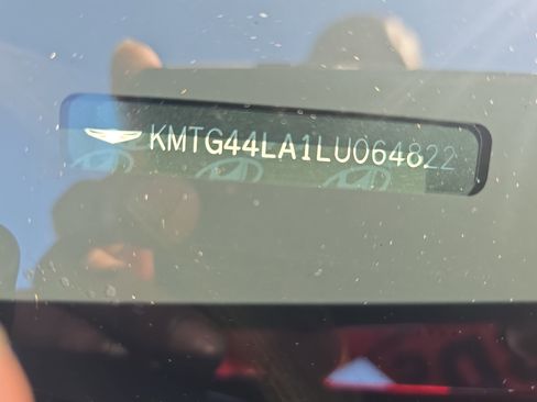 Used 2020 Genesis G70 2.0T w/ Prestige Package image 39