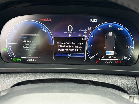 Used 2023 Toyota Crown Limited image 37