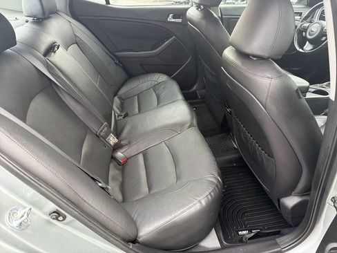 Used 2015 Kia Optima EX FWD image 17