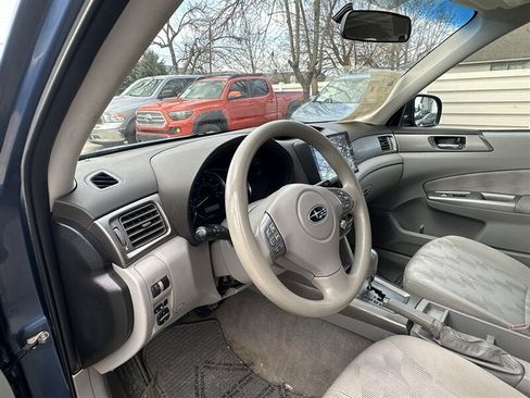 Used 2010 Subaru Forester 2.5X Premium AWD/4WD image 46