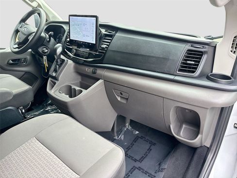 Used 2023 Ford Transit 350 XLT image 37