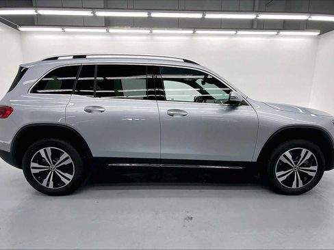 Used 2026 Mercedes-Benz GLB 250 image 8