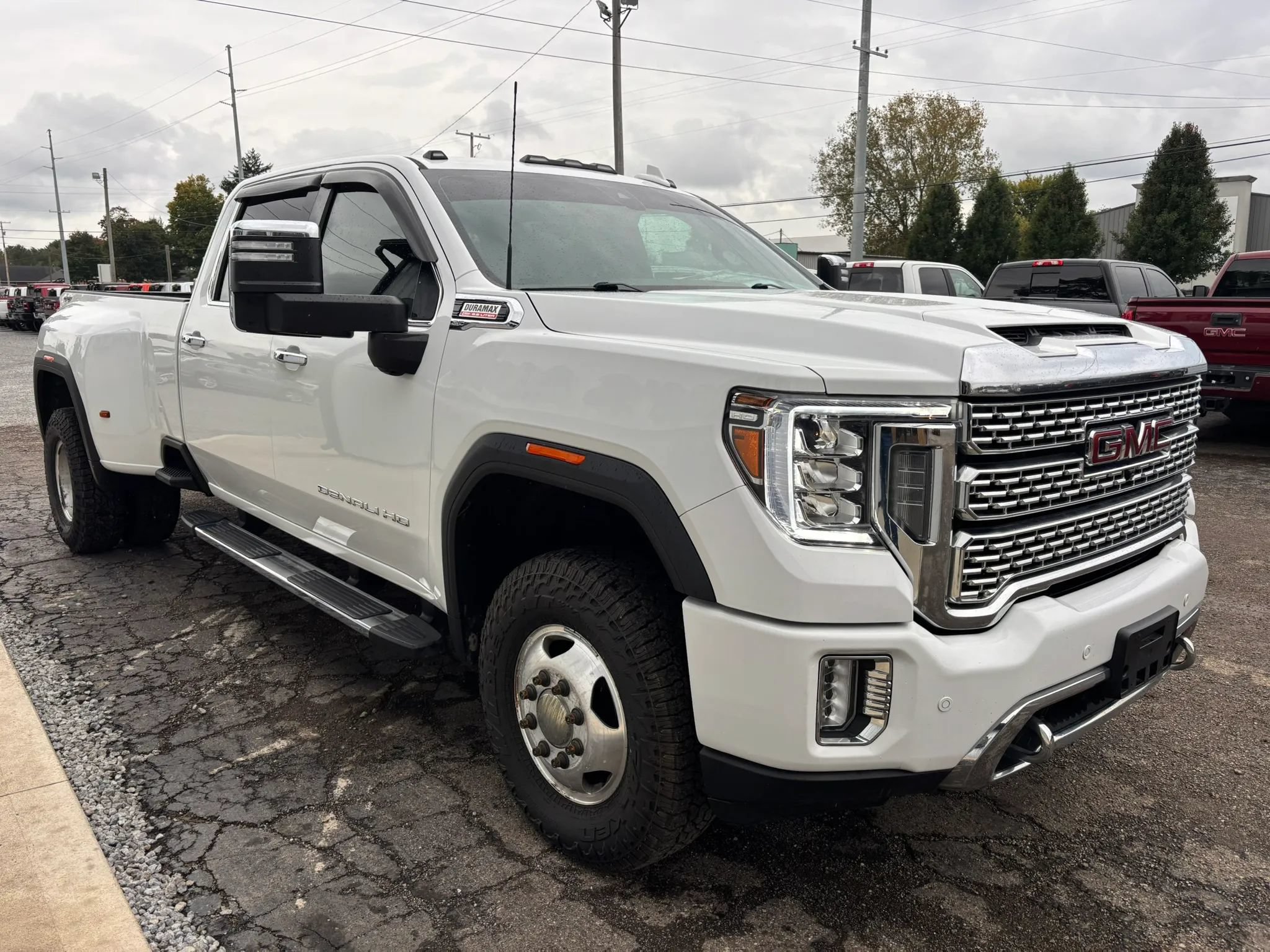 Used 2021 GMC Sierra 3500 Denali w/ Technology Package AWD/4WD image 13