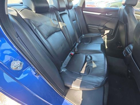 Used 2016 Honda Civic Touring image 41
