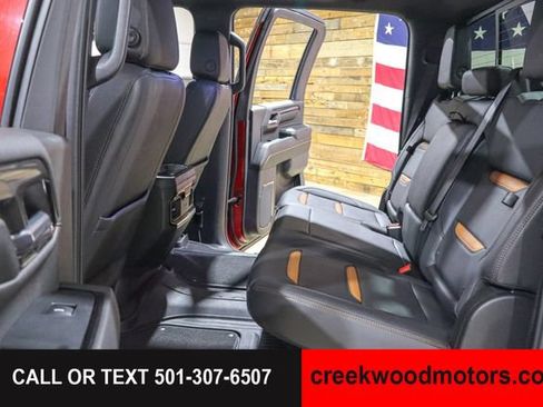 Used 2024 GMC Sierra 2500 AT4 w/ AT4 Premium Plus Package AWD/4WD image 12