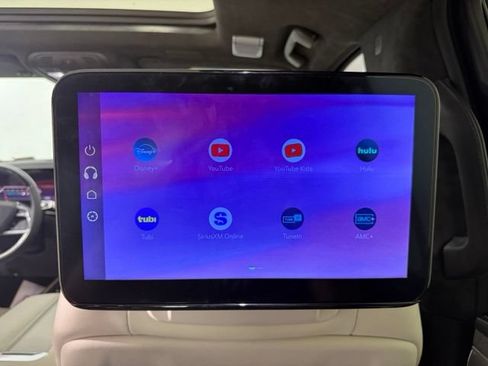 Used 2025 Cadillac Escalade Sport Platinum AWD/4WD image 25