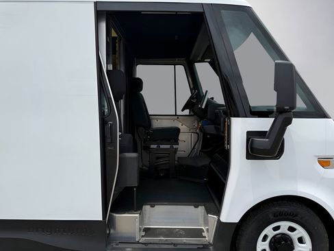Used 2024 Chevrolet Brightdrop 600 w/ Battery Pack, Max Range AWD/4WD image 48