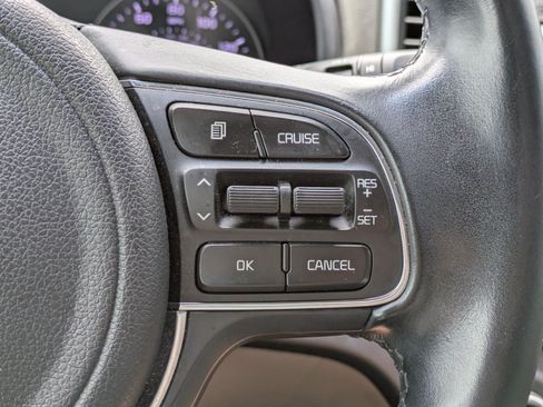 Used 2017 Kia Sportage EX FWD image 19