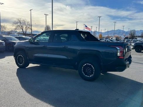Certified 2026 Chevrolet Silverado EV Trail Boss image 8