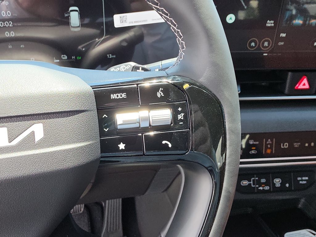 New 2027 Kia Carnival SX FWD image 33