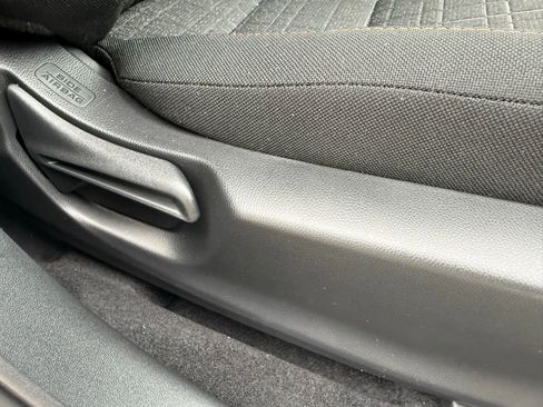 New 2026 Honda HR-V Sport image 40