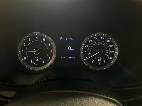 Used 2021 Hyundai Venue SE FWD image 24