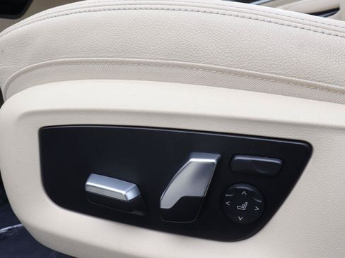 Used 2023 BMW 530i w/ Convenience Package RWD image 23