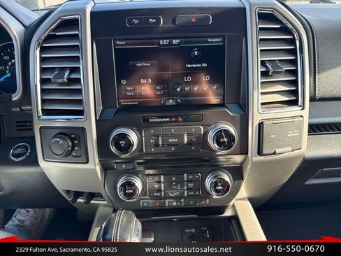 Used 2015 Ford F150 Lariat w/ Equipment Group 502A Luxury AWD/4WD image 20