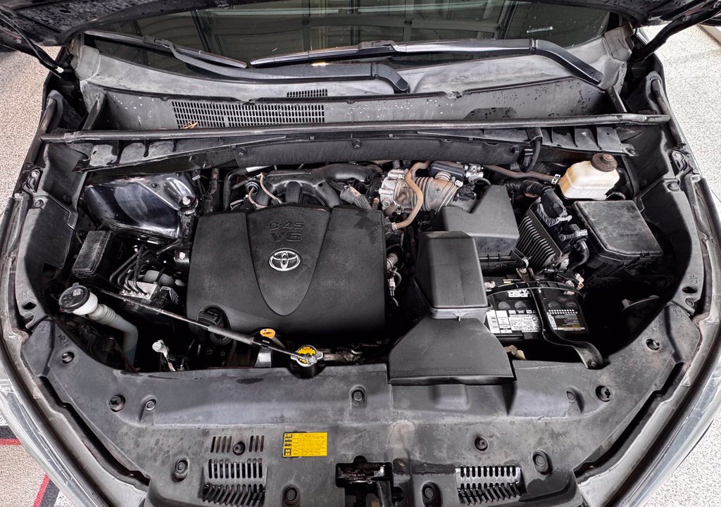 Used 2017 Toyota Highlander Limited AWD/4WD image 15