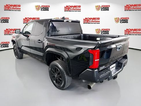 Certified 2024 Toyota Tacoma SR w/ SR Upgrade Package AWD/4WD image 2