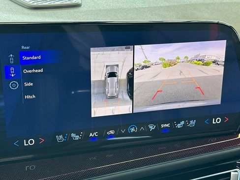 New 2026 Chevrolet Traverse RS image 25