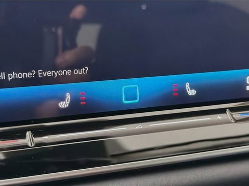 New 2025 Volkswagen Tiguan SE image 20