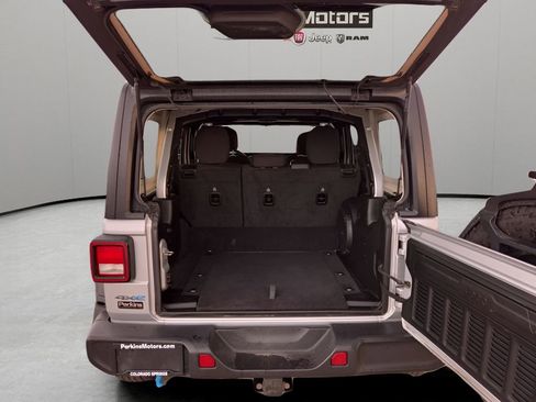 Used 2023 Jeep Wrangler Unlimited image 22