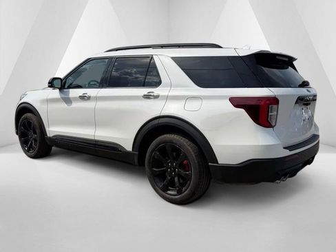 Used 2022 Ford Explorer ST w/ Equipment Group 401A AWD/4WD image 5