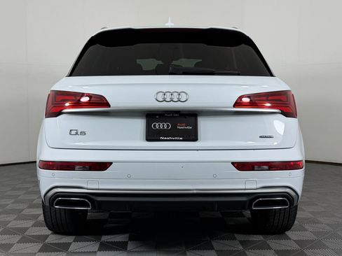 Used 2023 Audi Q5 2.0T Premium w/ Convenience Package image 10