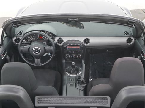 Used 2010 MAZDA MX-5 Miata Sport RWD image 13