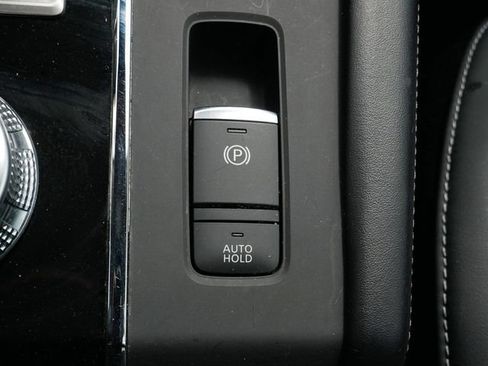 Used 2022 Mitsubishi Outlander SE AWD/4WD image 25