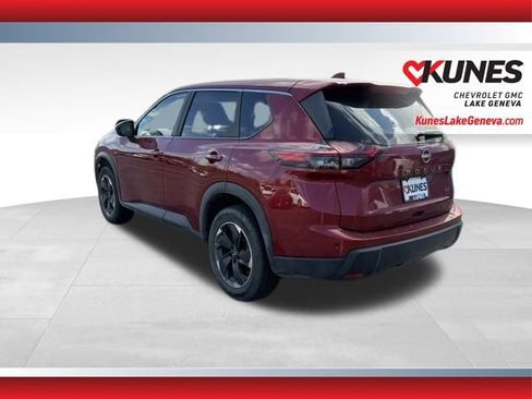 Used 2025 Nissan Rogue SV AWD/4WD image 8
