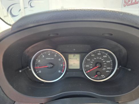 Used 2014 Subaru Crosstrek 2.0i Premium AWD/4WD image 16