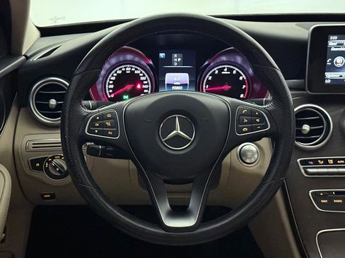 Used 2018 Mercedes-Benz C 300 4MATIC Sedan image 32