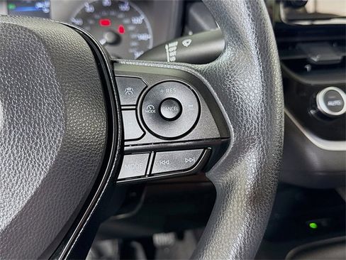 Certified 2025 Toyota Corolla LE image 14