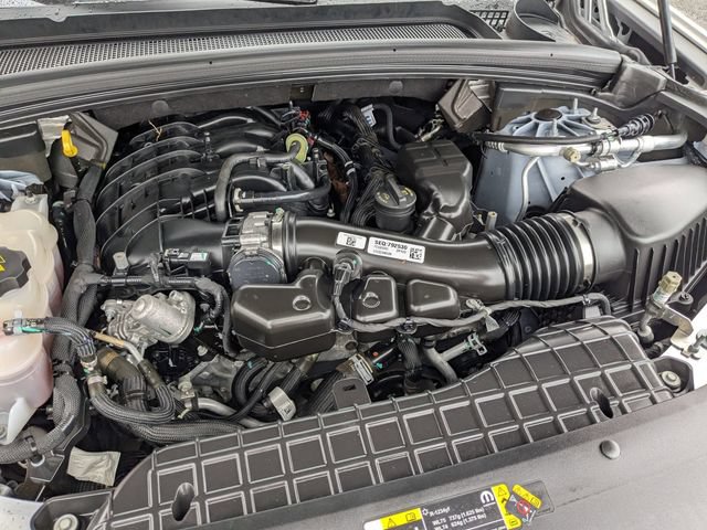 Used 2023 Jeep Grand Cherokee Limited AWD/4WD image 29