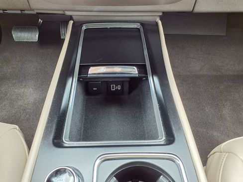 Used 2024 Lincoln Corsair FWD image 29