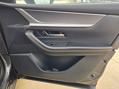 New 2026 MAZDA CX-90 Plug-In Hybrid w/ Preferred image 7