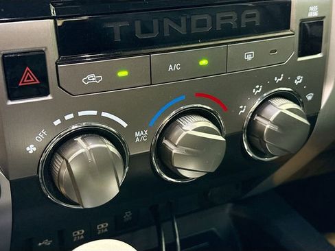 Used 2020 Toyota Tundra SR5 w/ SR5 Upgrade Package AWD/4WD image 15