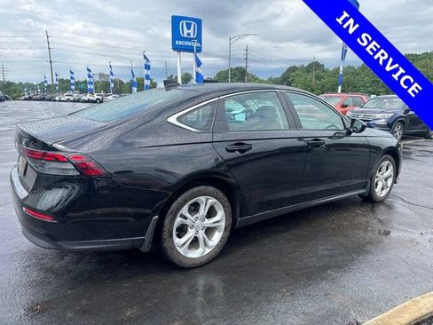 Used 2023 Honda Accord LX image 6