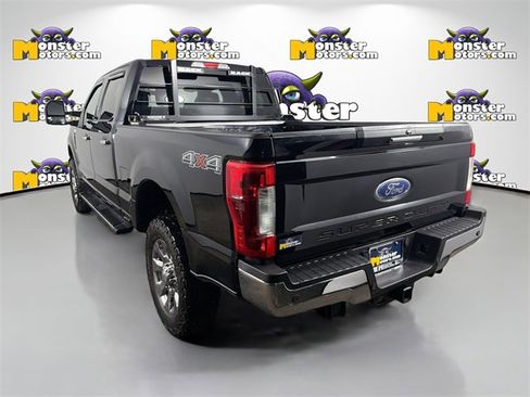 Used 2019 Ford F250 XLT w/ XLT Premium Package image 7